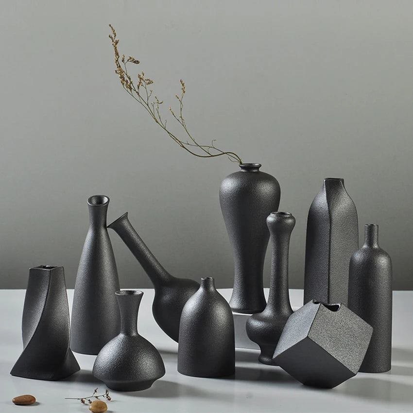 Modern Black Ceramic Vase - Tabletop Hydroponic Flower Pot for Home Decor & Weddings